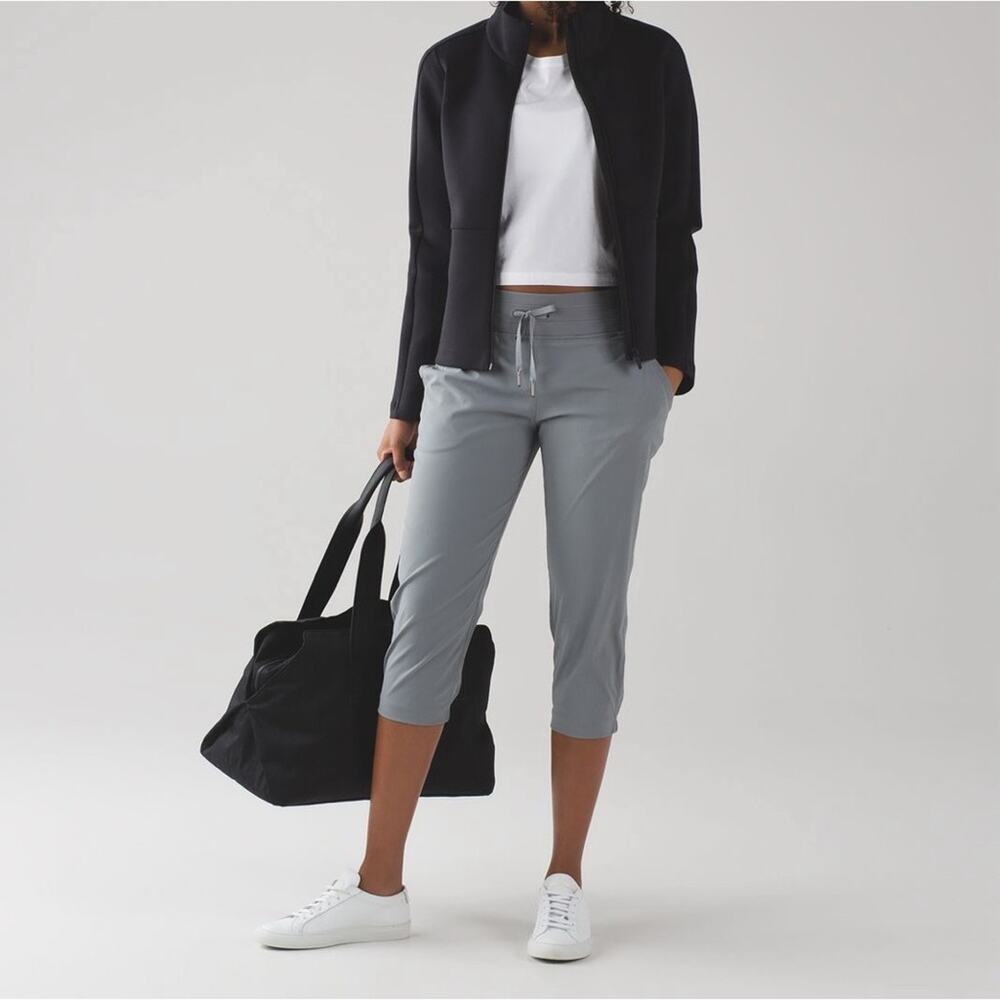 Lululemon Dance Studio Crop II Pant Unlined 20" Battleship Gray Size 2